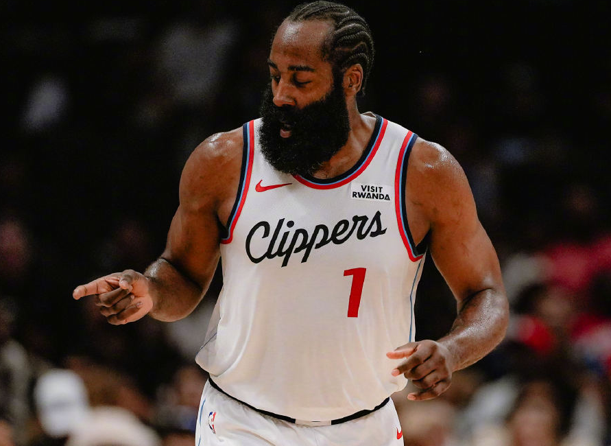 kering-快船五连胜！哈登31分10助带队大逆转，快船进前十，但需尽快补强