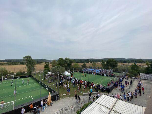 开云中国官网-法国世界杯首冠25周年庆祝：齐达内做东和德尚重聚