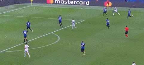 开云正版应用-【欧冠】恰神致胜 巴萨中柱+进球被吹0比1客负国米