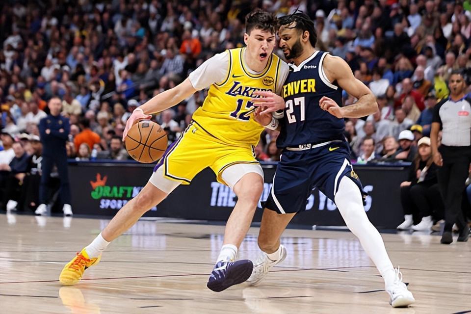 开云移动客户端-前两分钟拿下6分，结果湖人锋线新星在后面的46分钟只得到了1分？